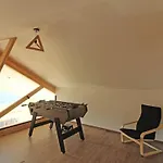 A Avec Cheminee Et Garage - Fr-1-589-385