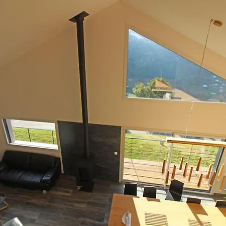 A Avec Cheminee Et Garage - Fr-1-589-385 拉布雷斯