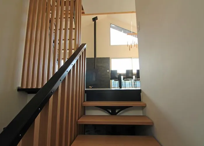 A Avec Cheminee Et Garage - Fr-1-589-385